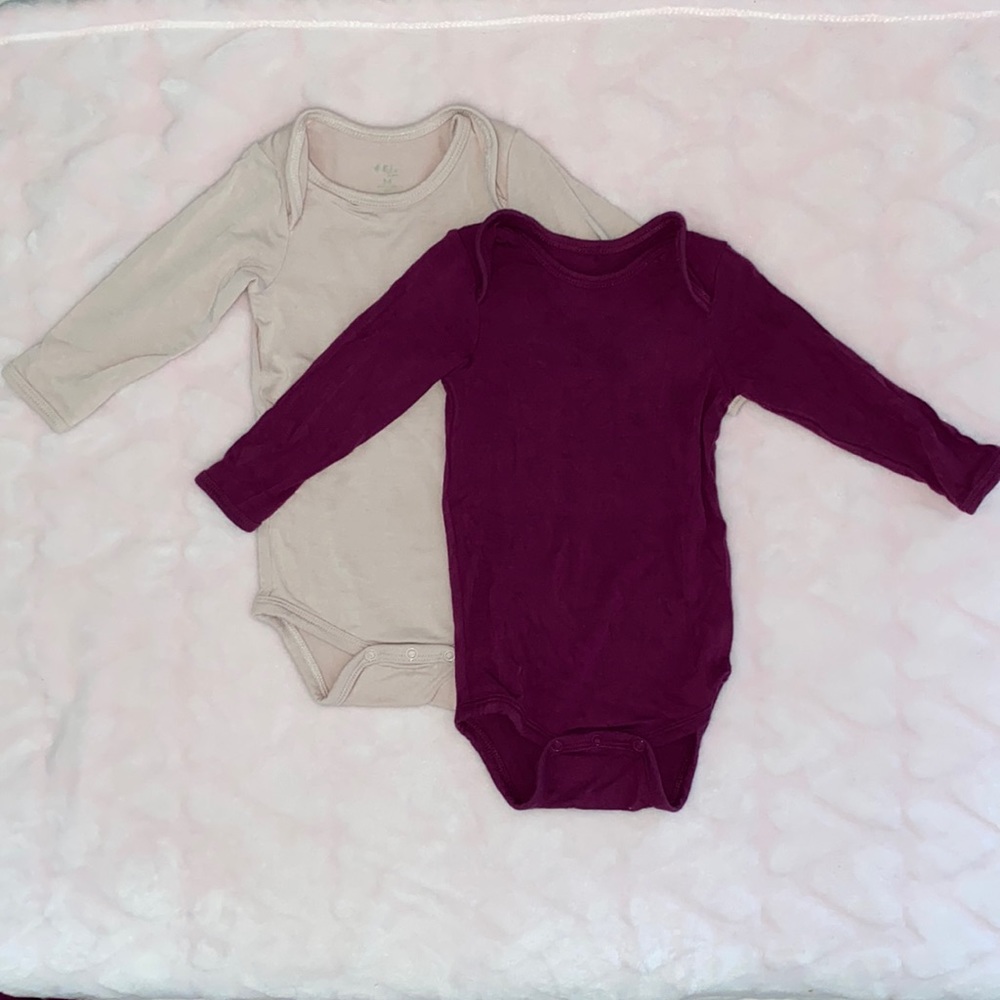 Kyte baby long sleeved bodysuit